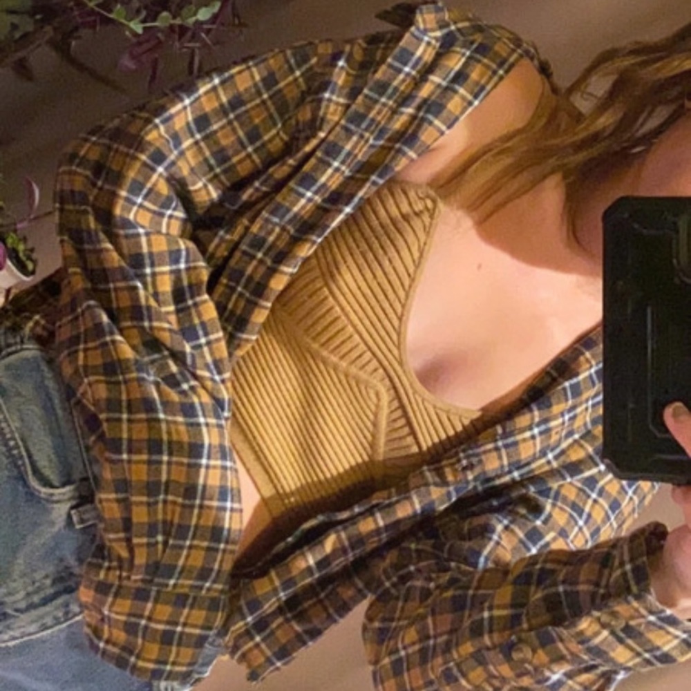 Cropped flannel